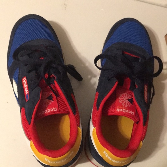 Boys Reebok Classic - Picture 6 of 8